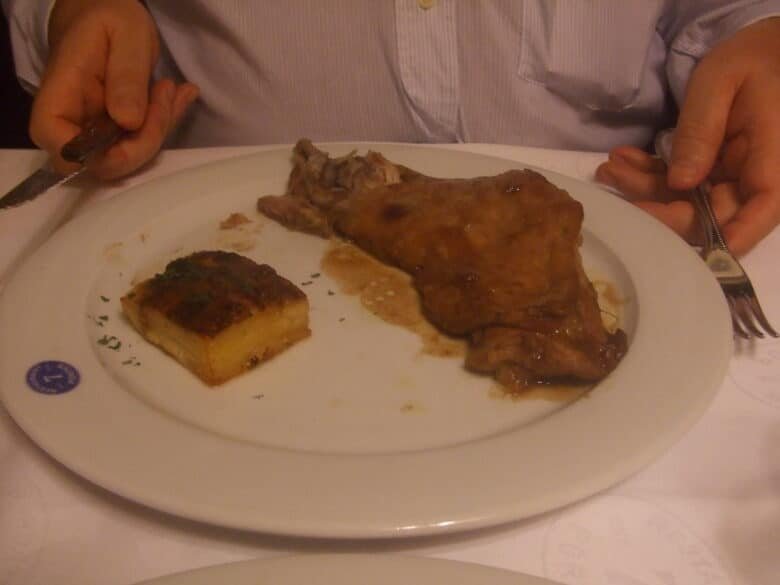 Cabrito asado de la abuela