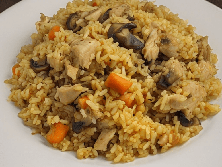 Arroz con conejo a la Cacereña Arroz con conejo a la Cacereña