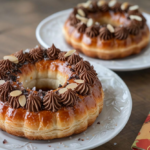 Roscón de Reyes relleno de crema de chocolate o trufa